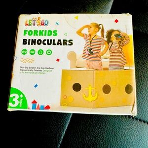 - Kids Binoculars